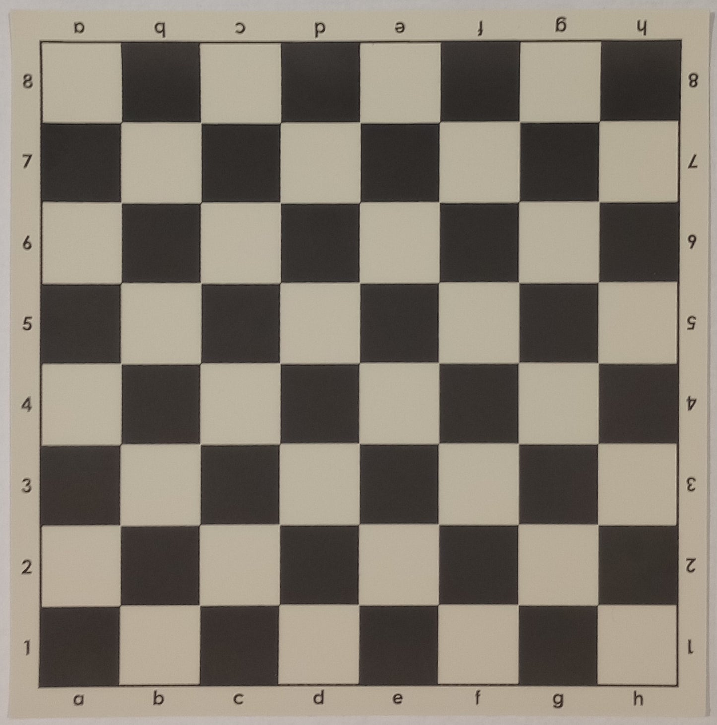 VINYL 8X8 SQUARES CHECKERBOARD MAT